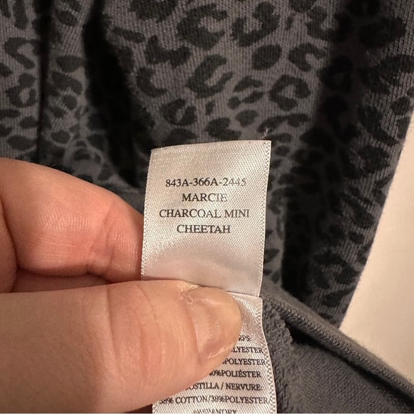 Rails Marcie Mini Cheetah Puff Sleeve Sweatshirt Size XL Grey Black - Picture 5 of 7